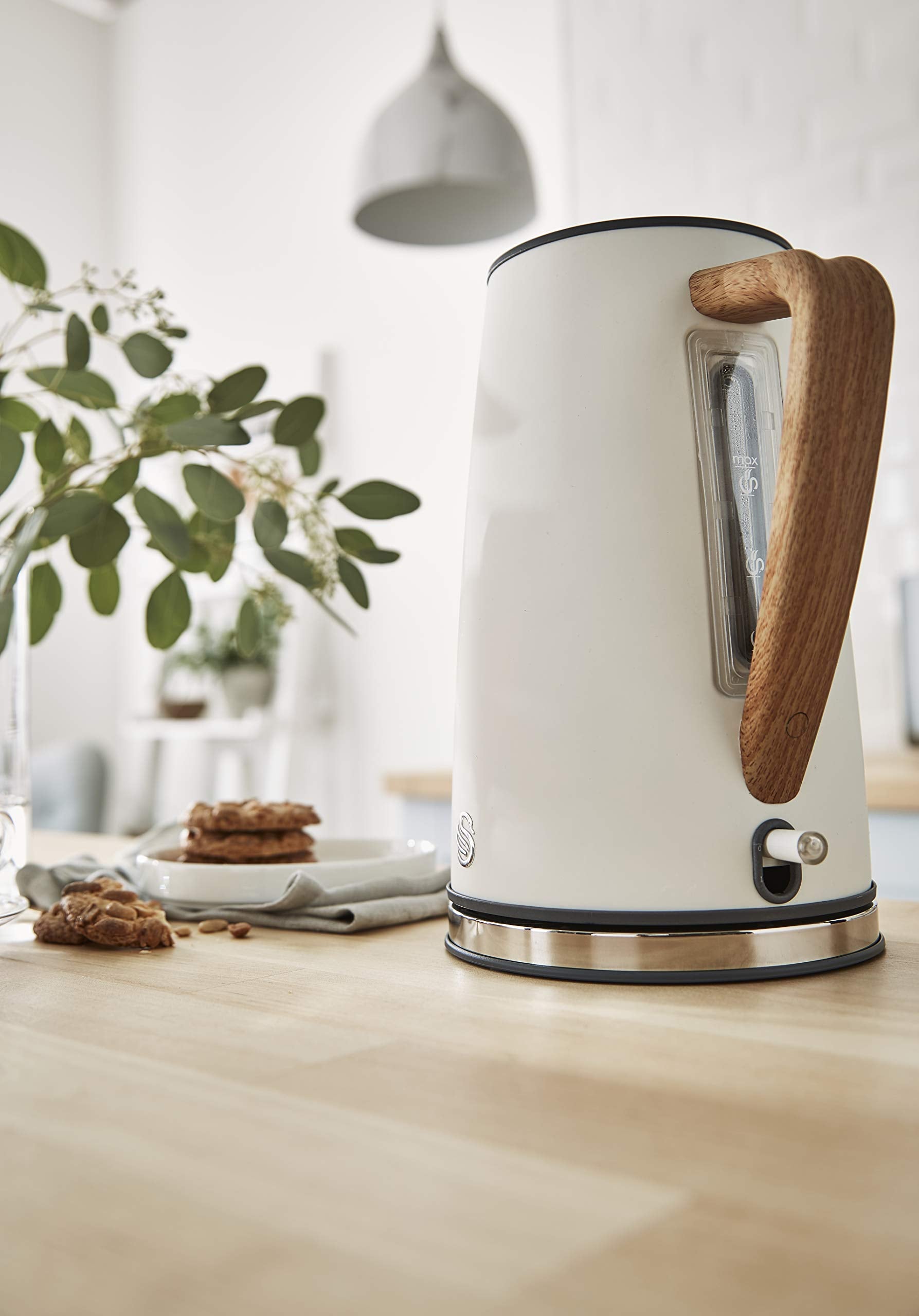 Swan Nordic Cordless Kettle White 1.7L سوان غلاية كهربائية لاسلكية من نورديك - ابيض 1.7 لتر Swan Nordic Cordless Kettle White 1.7L سوان غلاية كهربائية لاسلكية من نورديك - ابيض 1.7 لتر
